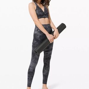 NWOT Diamond Dye Align Leggings size 6 Graphite Grey 28”